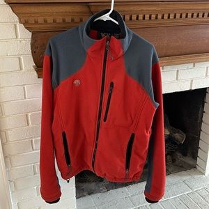 Men’s Mountain Hardware fleece jacket - size Large